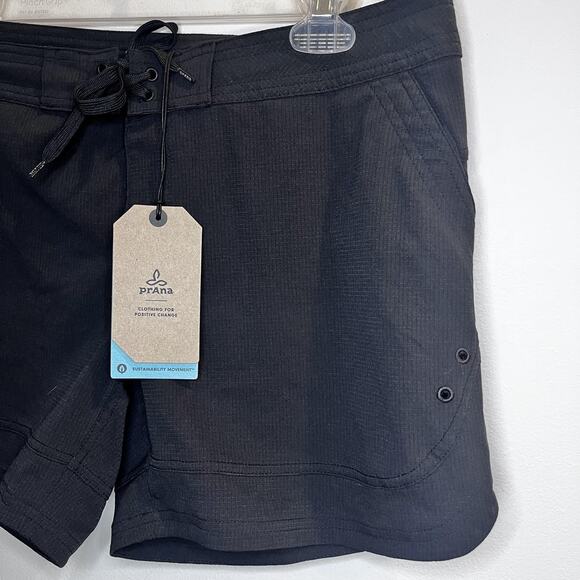 NWT Prana Ebelie Short Womens Medium Black‎ Performance Lightweight Granolagirl - Picture 2 of 13